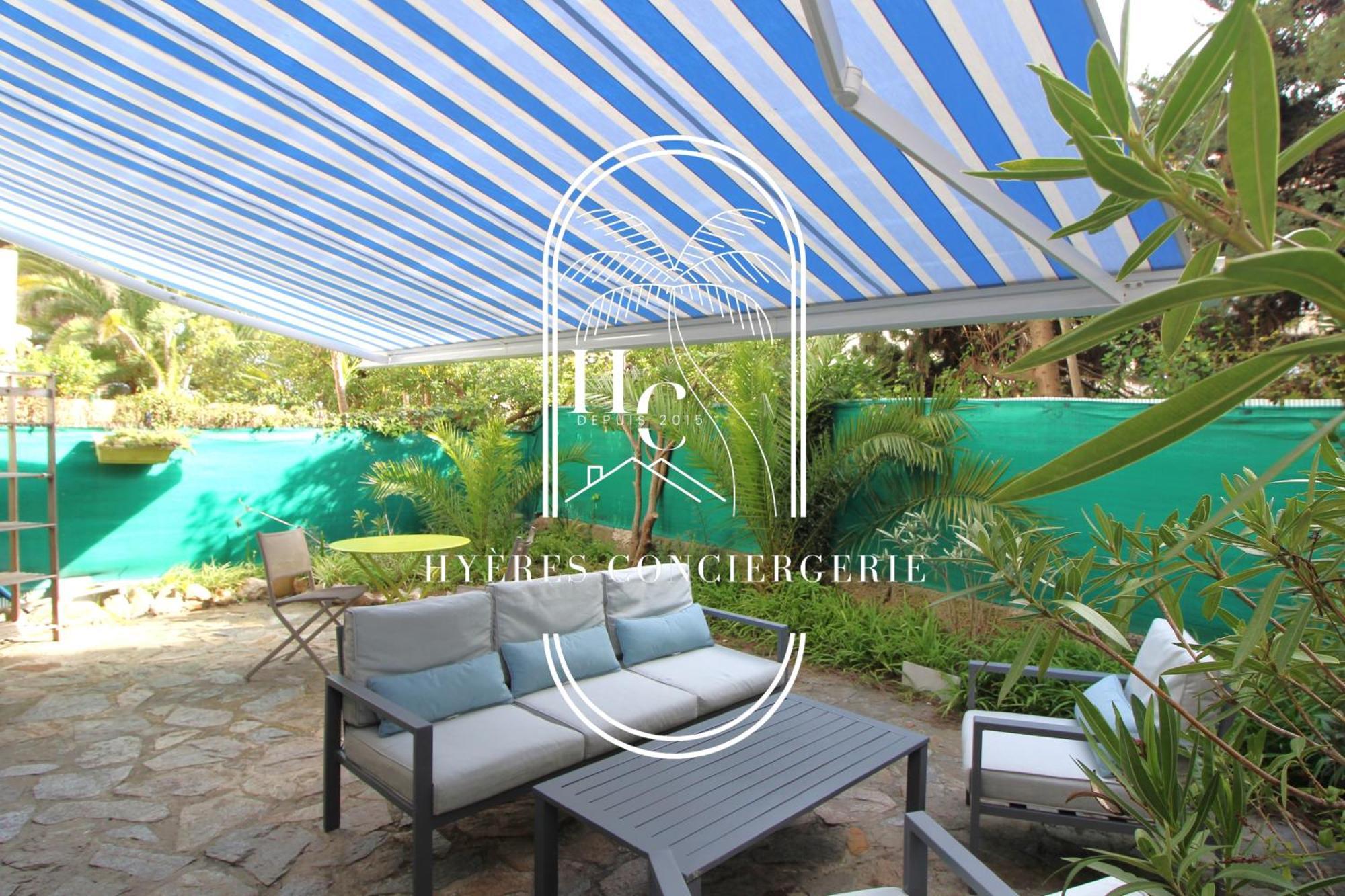 Duplex Au Coeur Du Port D'Hyeres- Plages Parking By Hc Exterior photo